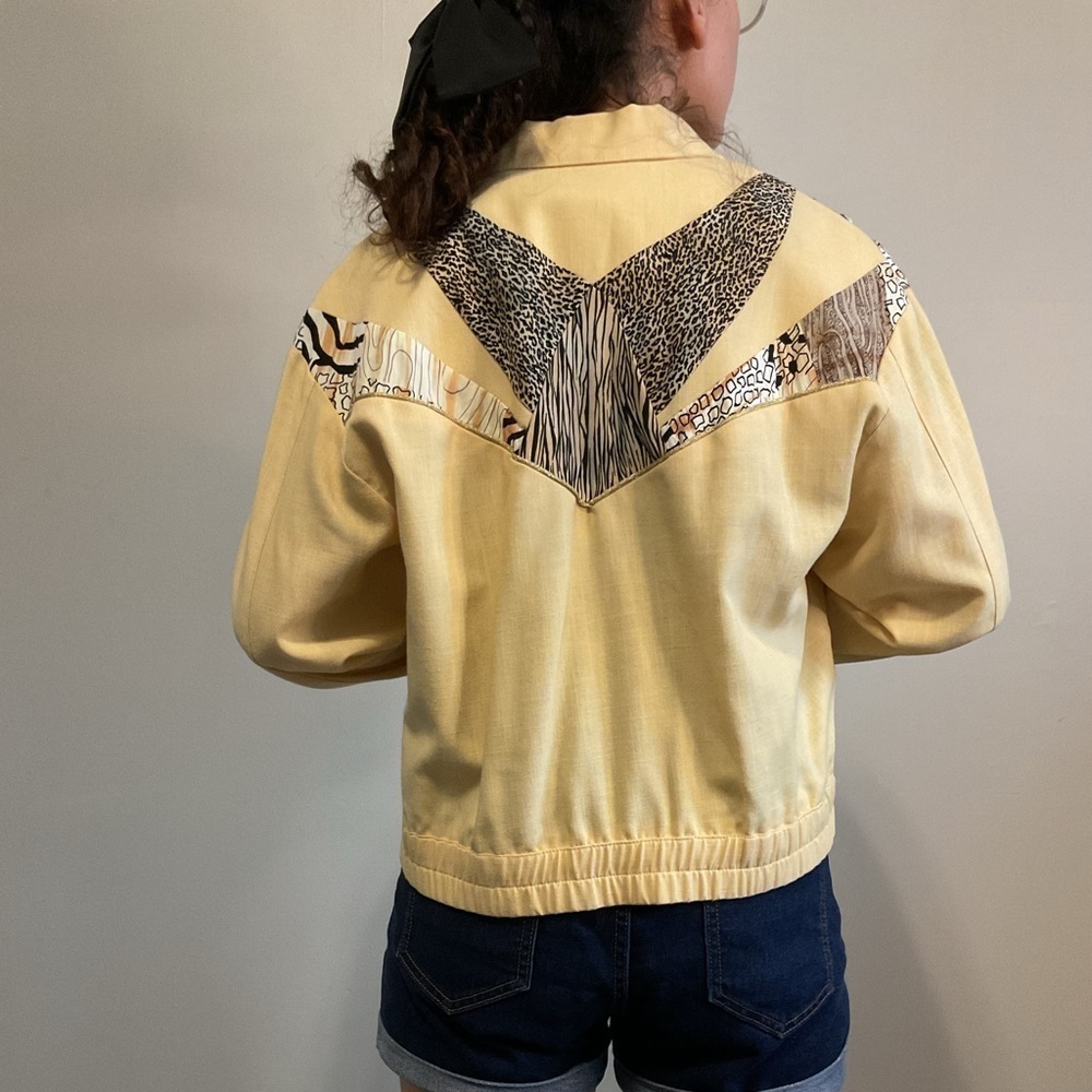 Vintage Y2K Western Boho Animal Print Butter Yellow Cowgirl Studded Large Jacket